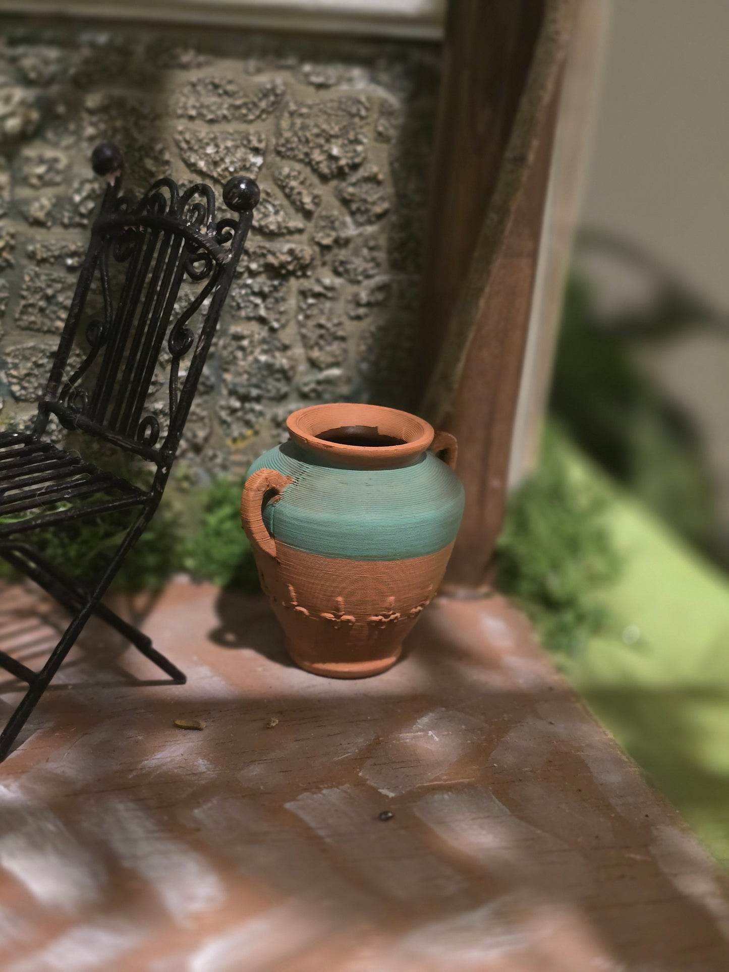 Dollhouse 1:12 garden Urns and terra, miniature flower pots
