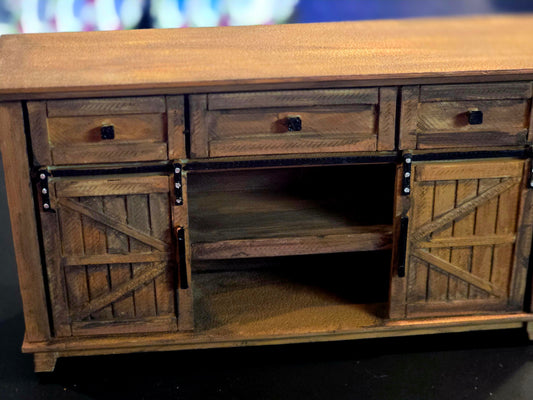 Dollhouse 1:12 Farmhouse Credenza